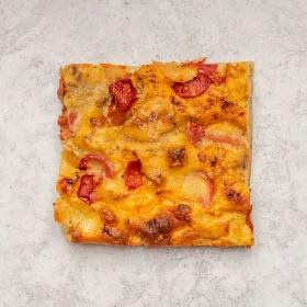 Paradicsomos kovászos focaccia szelet