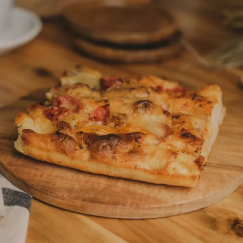 Paradicsomos kovászos focaccia szelet