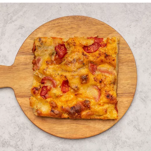 Paradicsomos kovászos focaccia szelet